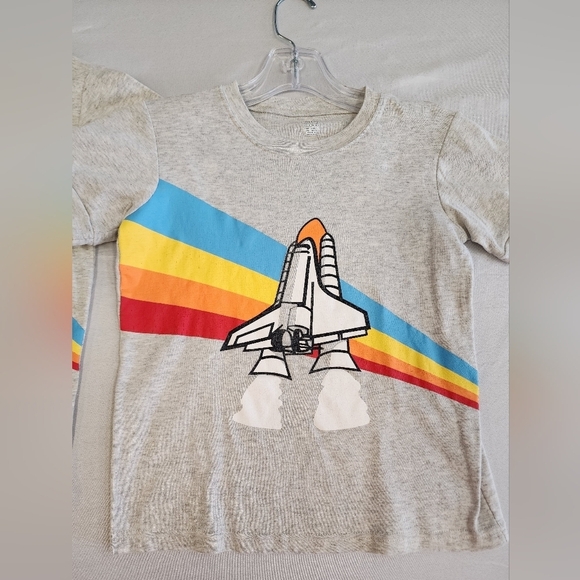 Shelry Grey Graphic T-Shirt, sz 8 yrs - Picture 4 of 4